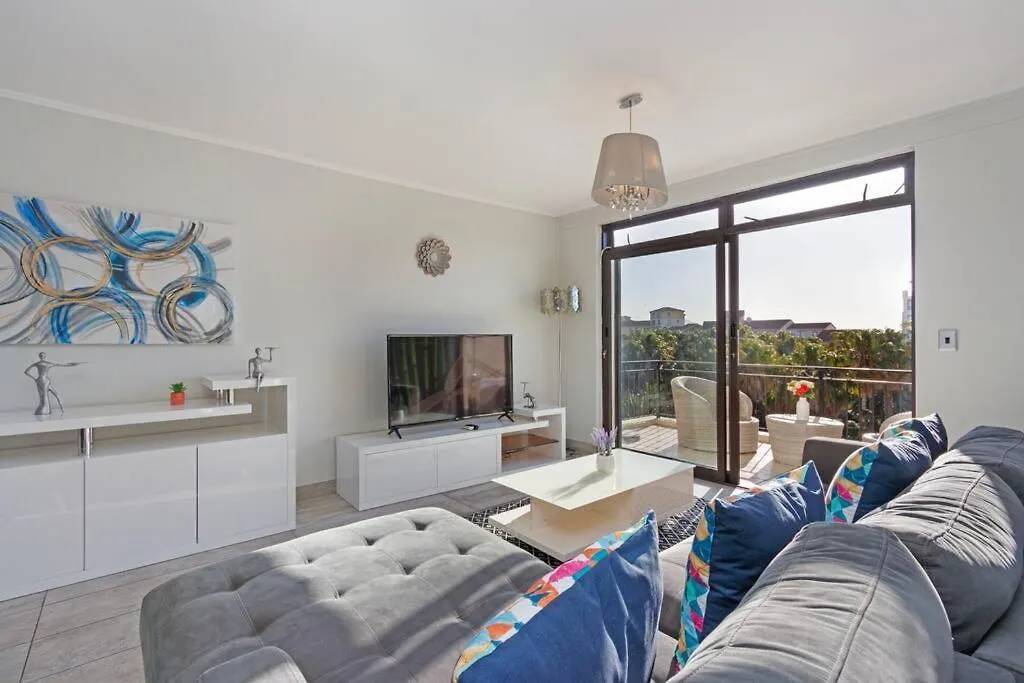 Resort Style Penthouse - Backup Power Cape Town 0*,