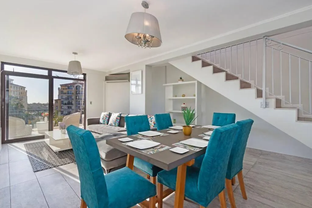 Resort Style Penthouse - Backup Power Le Cap